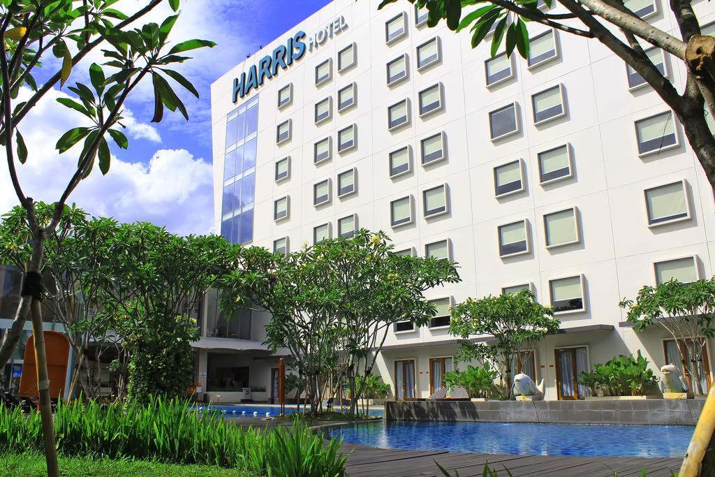 Harris Hotel Sentul City Bogor Esterno foto