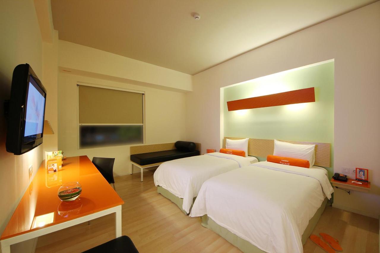 Harris Hotel Sentul City Bogor Esterno foto